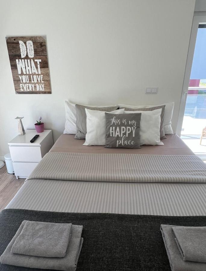 Modern Double Room With Private Balcony Montijo Eksteriør bilde