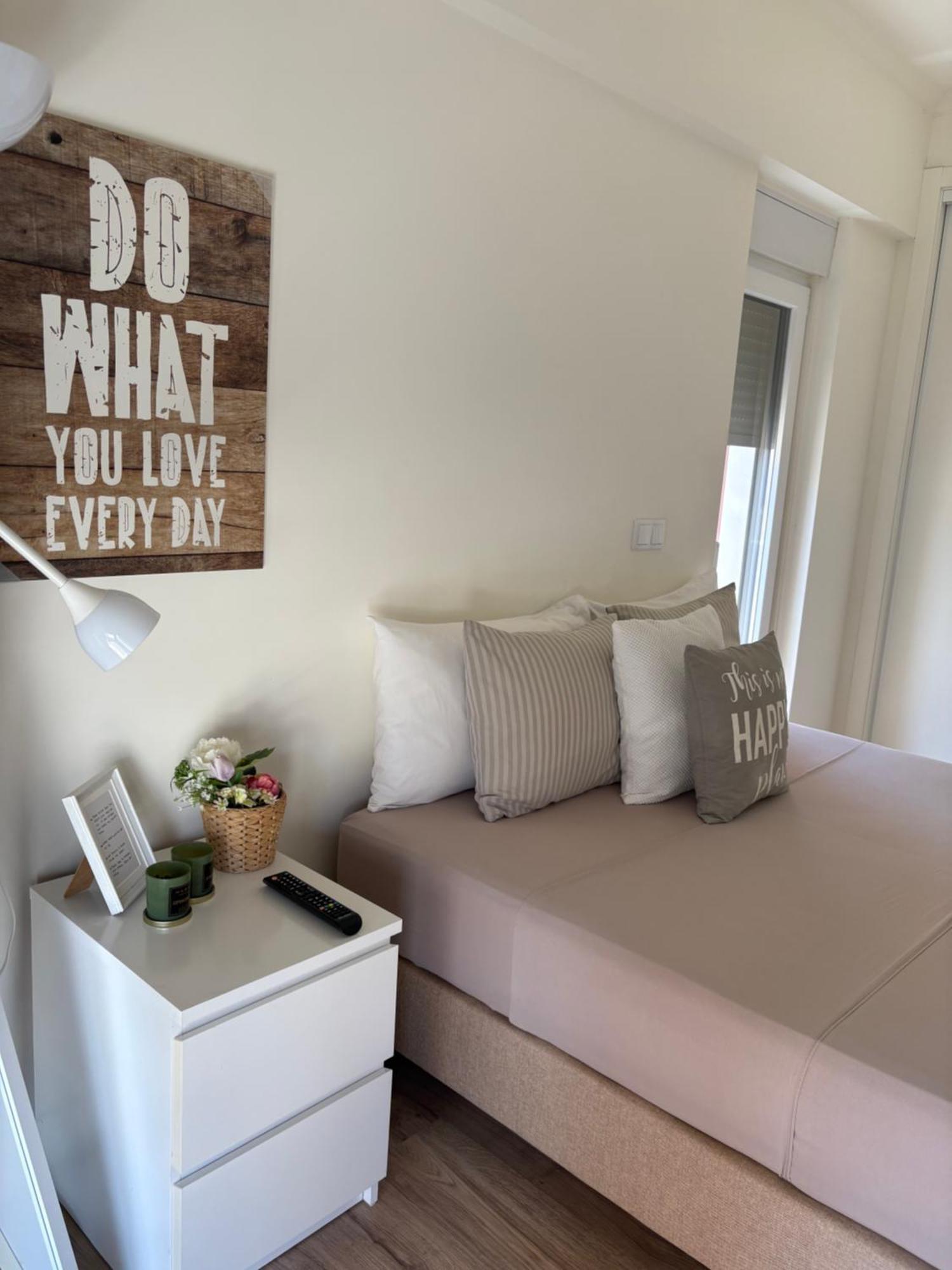 Modern Double Room With Private Balcony Montijo Eksteriør bilde