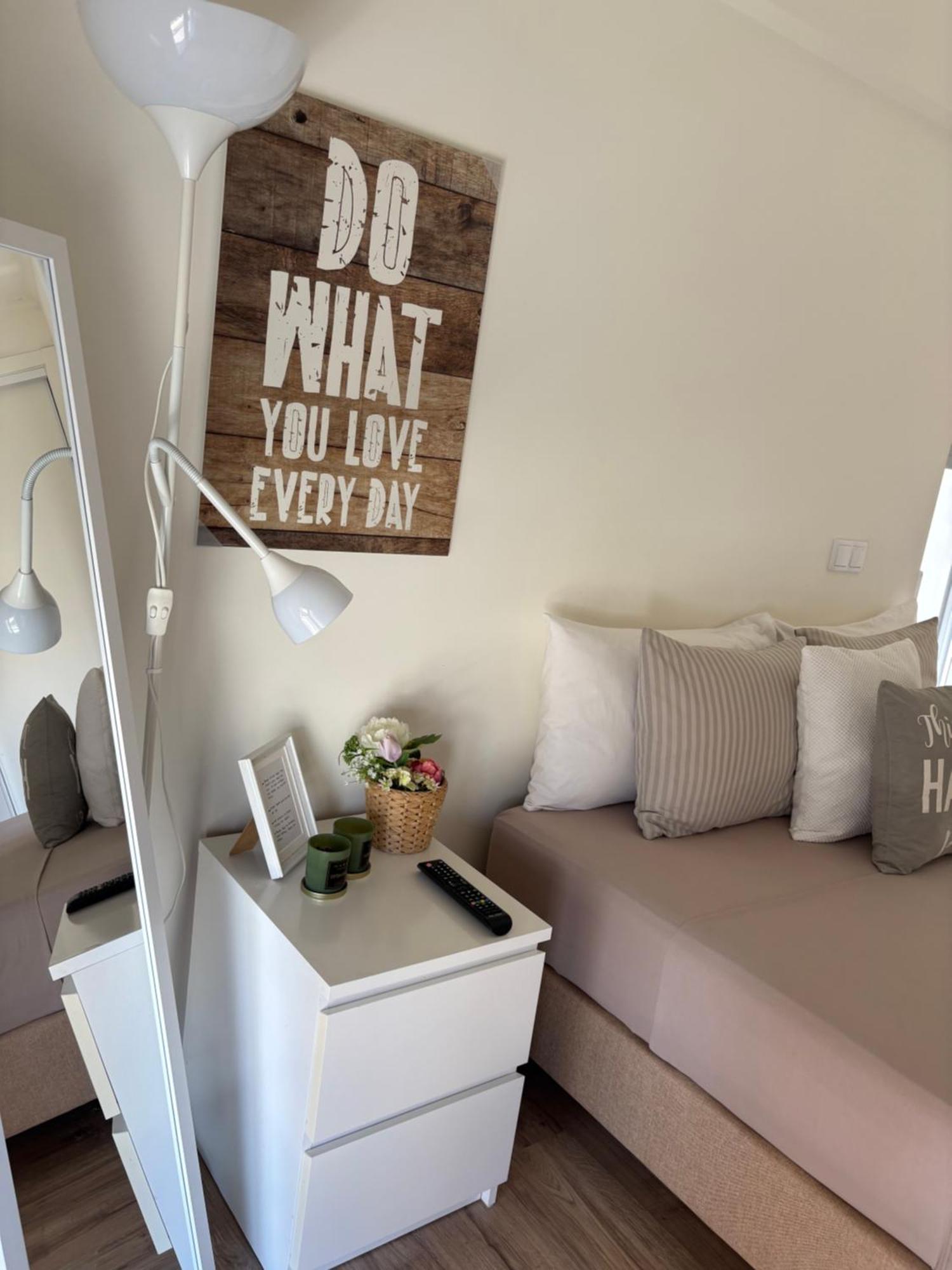 Modern Double Room With Private Balcony Montijo Eksteriør bilde